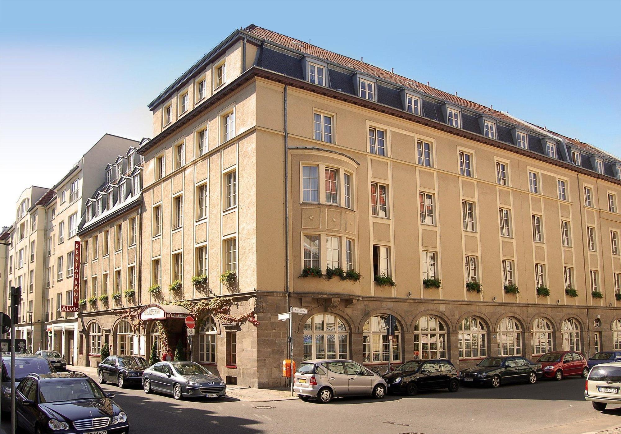 Albrechtshof Hotel 3*