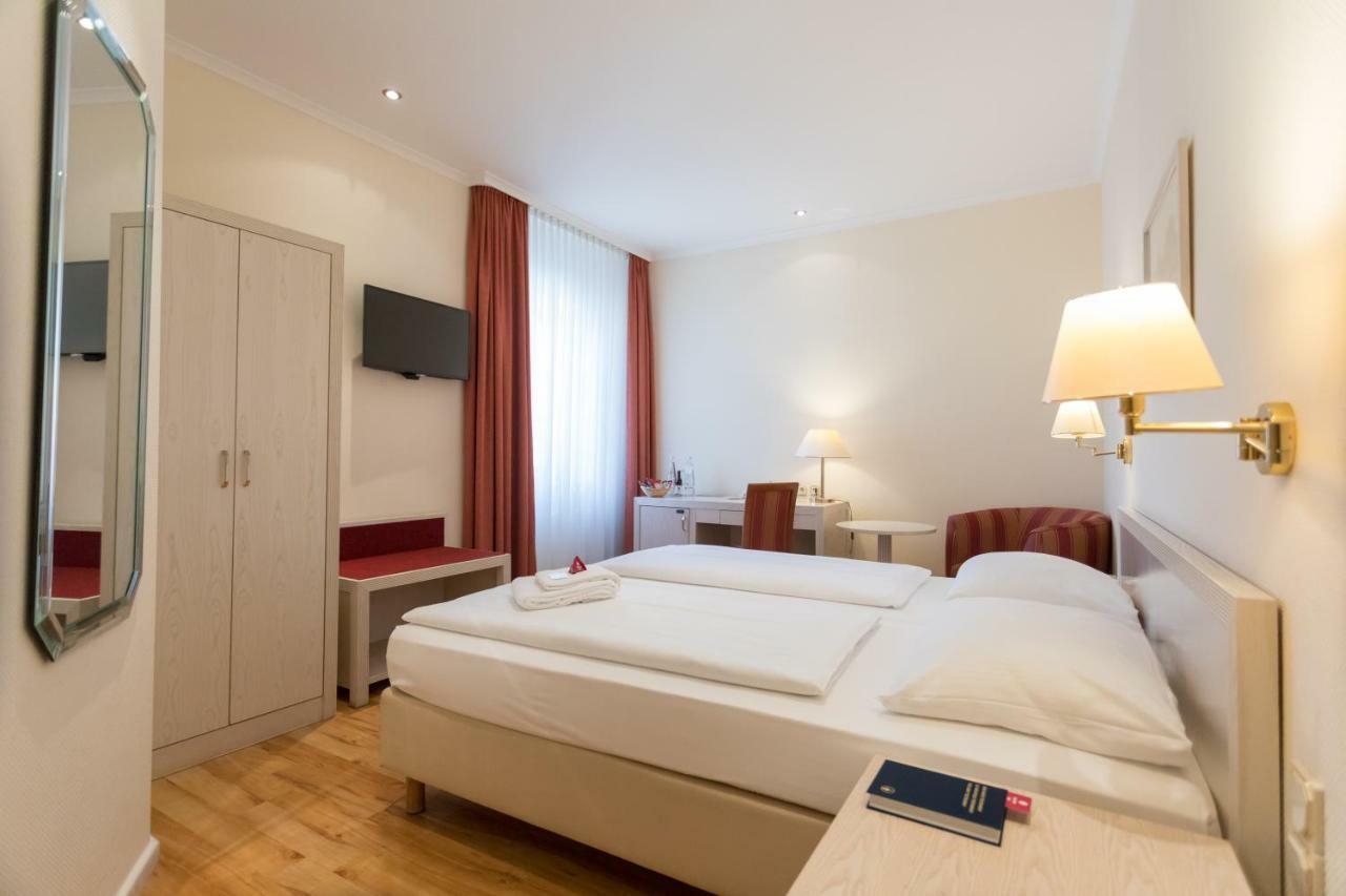 Albrechtshof 3*